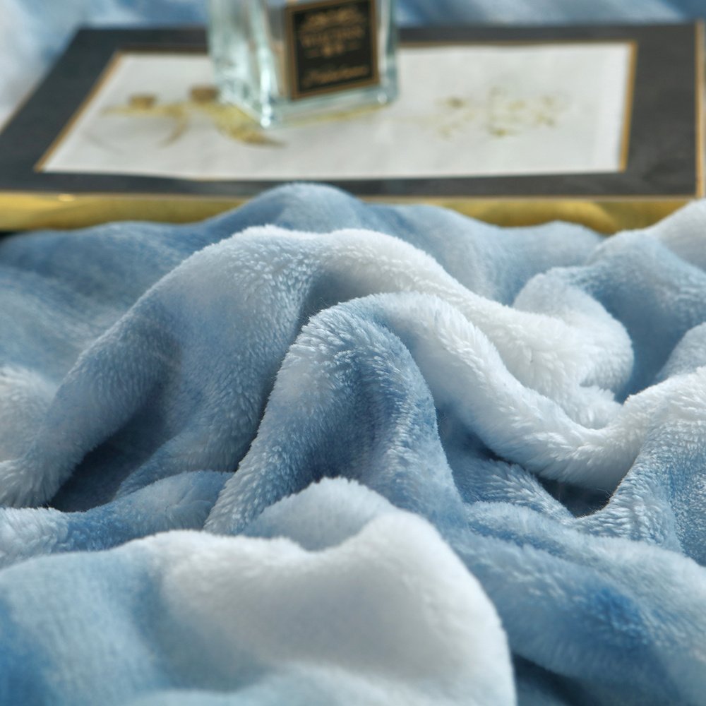 Reversible Faux Rabbit Fur Duvet Cover Set With Camo & Gradient Boho Design, Ultra Soft, Hypoallergenic, Plush Luxury Bedding For All-Season Comfort, Machine Washable, Fluffy Warm Winter Upgrad - Image 2